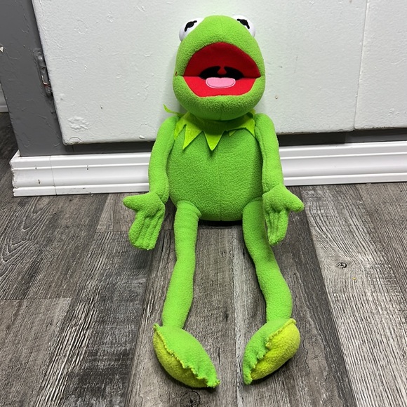 DISNEY JUST PLAY MUPPETS KERMIT THE FROG POSEABLE BENDABLE PLUSH 19 - Picture 3 of 10
